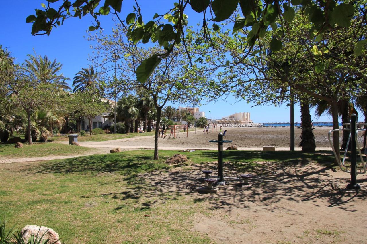 Tamarindos 30M De La Plage Apartment เบนัลมาเดนา ภายนอก รูปภาพ
